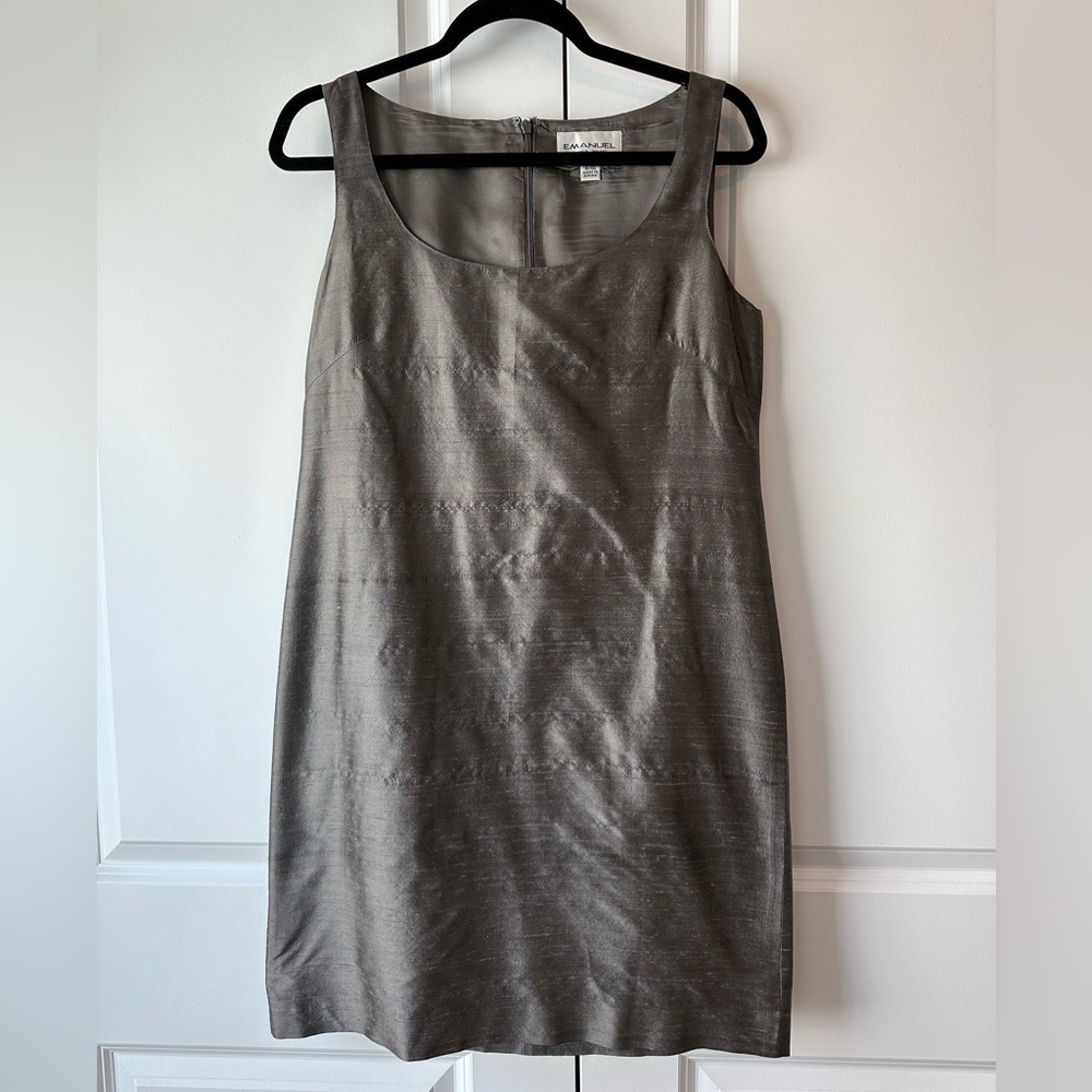 Emanuel Ungaro Vintage Raw Silk Sheath Round Neck Dress Silver (Size 6/40)